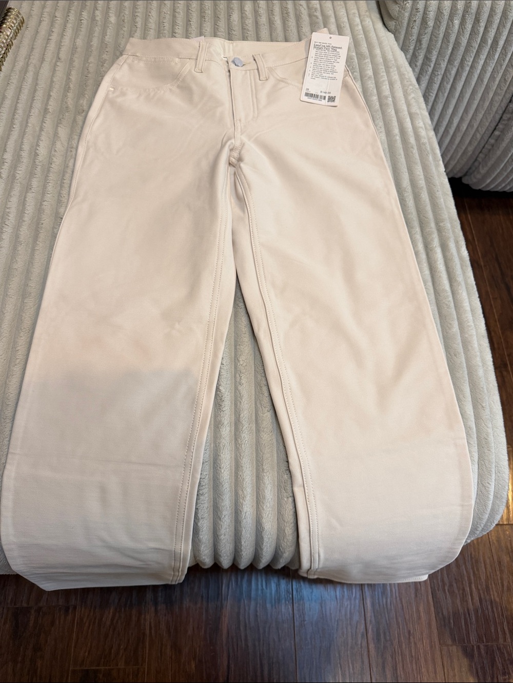 lululemon athletica Women’s Cream Straight Chinos